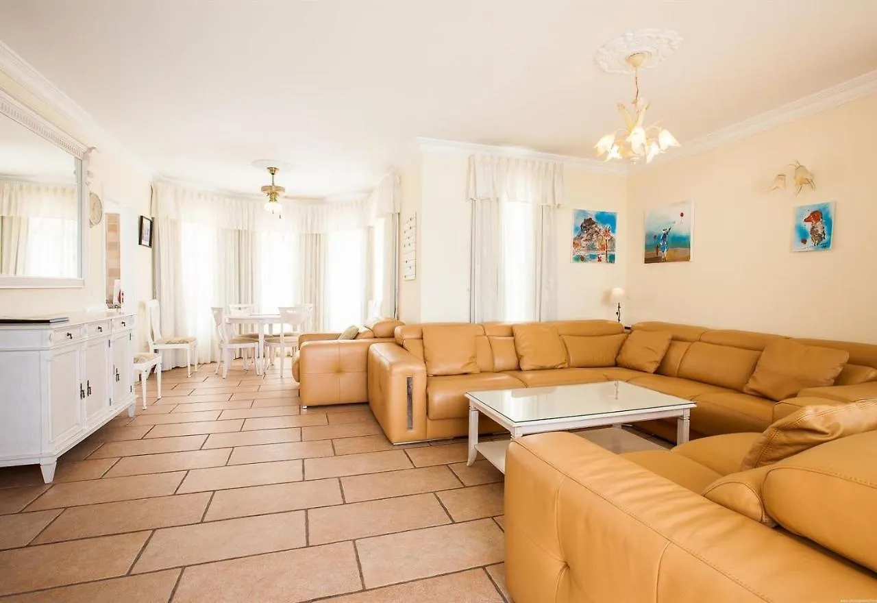 Casa Jade Villa Costa Adeje  Spain