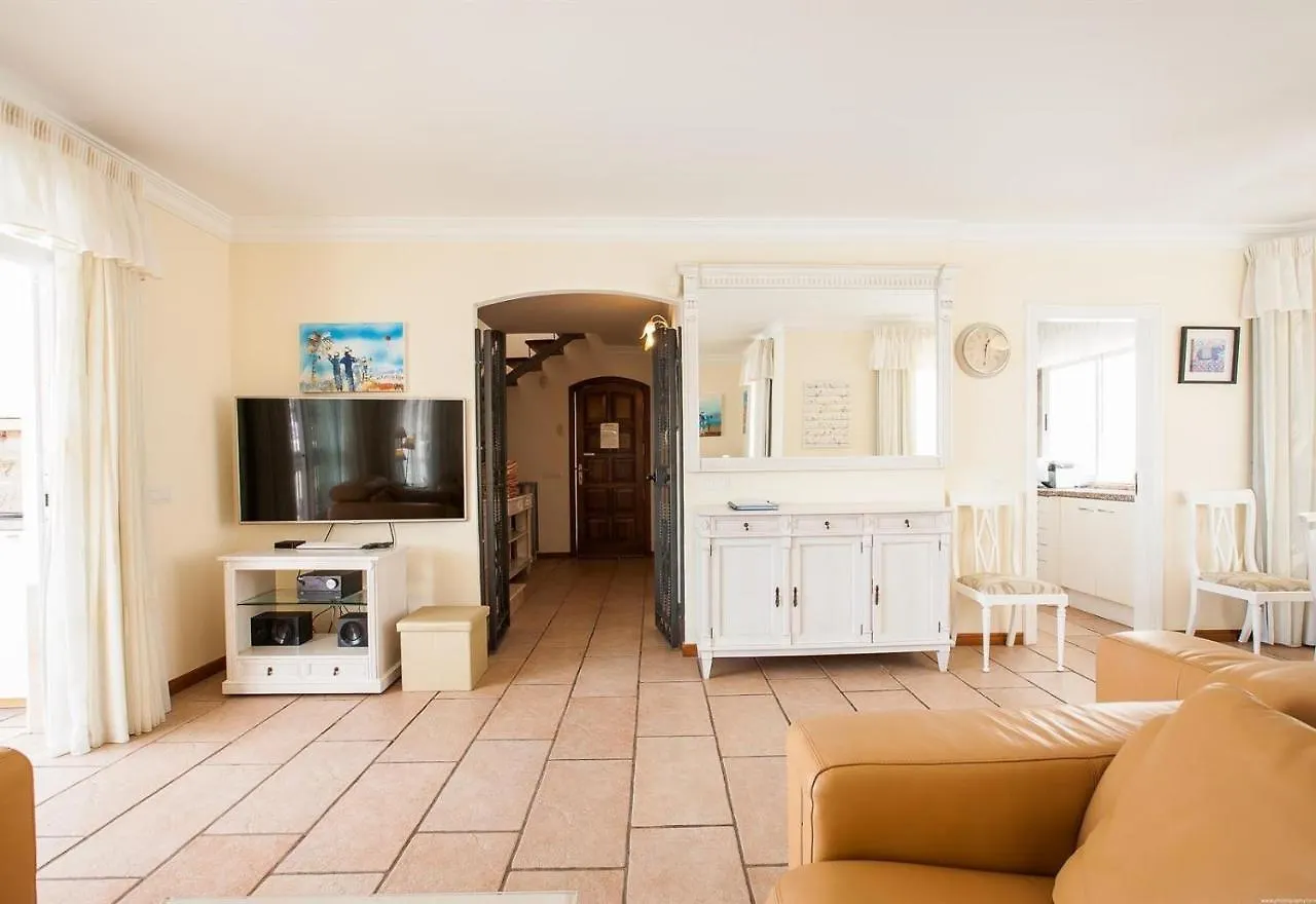 הוילה אדחה Casa Jade 0*,  ספרד