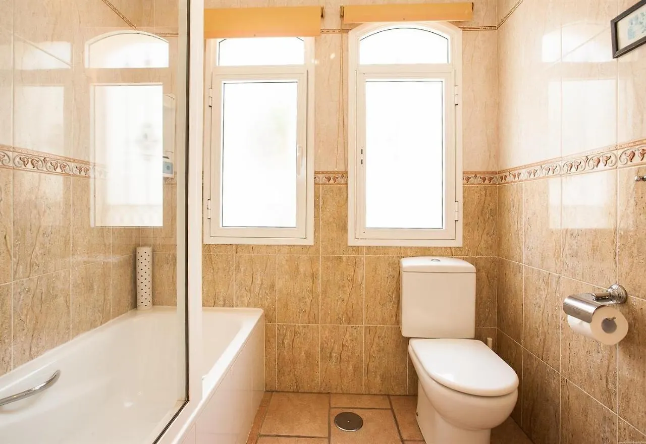 הוילה אדחה Casa Jade