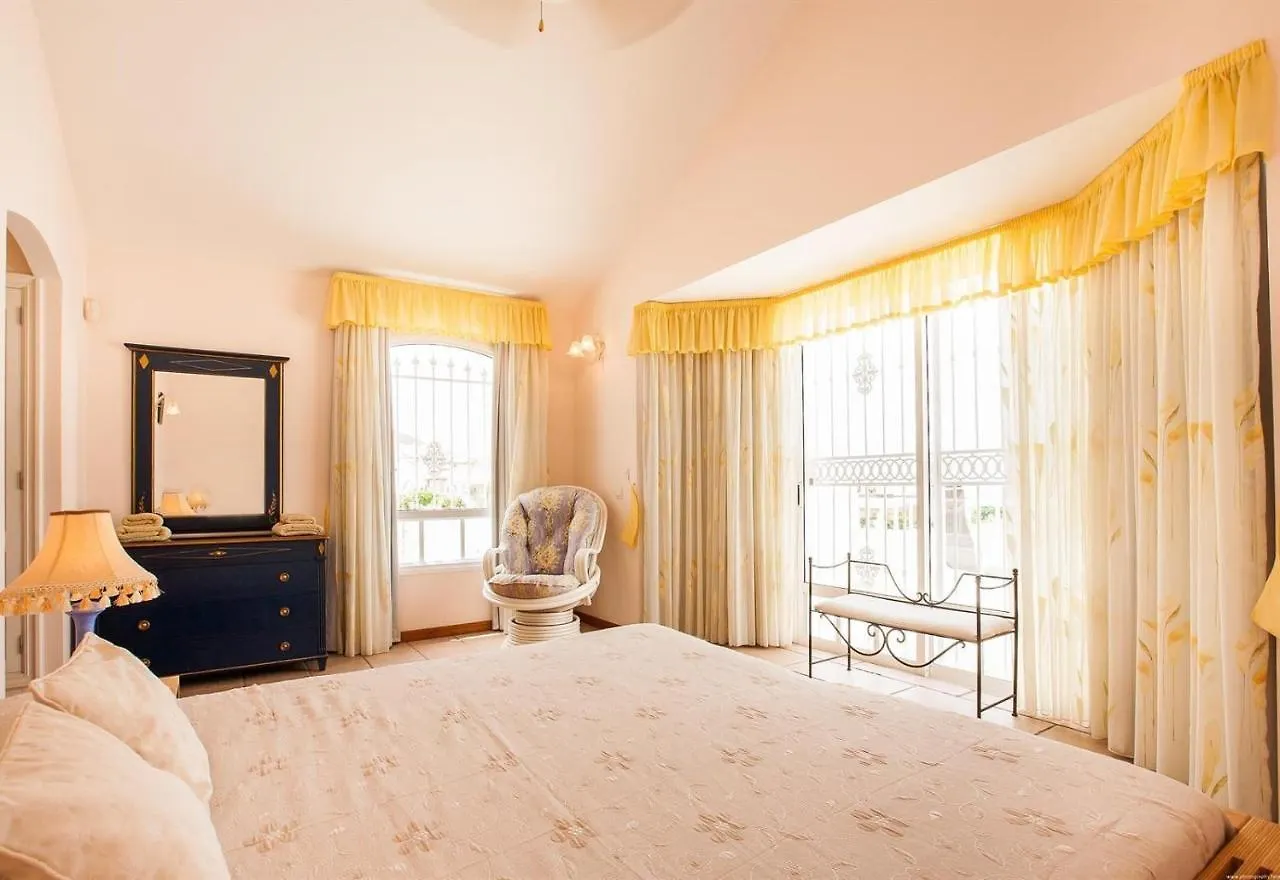 וילה הוילה אדחה Casa Jade ספרד
